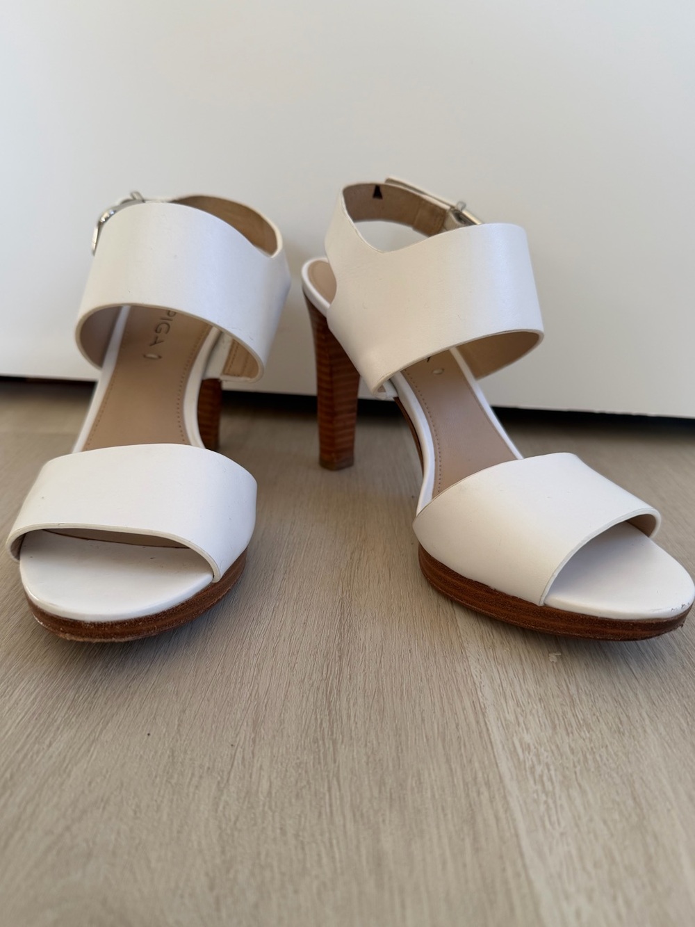 Via Spiga White Leather Sandals with Wood Heel